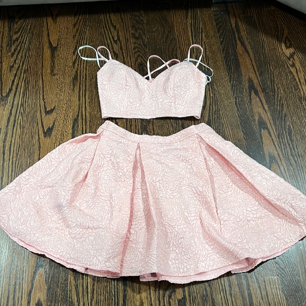 NWT two piece set